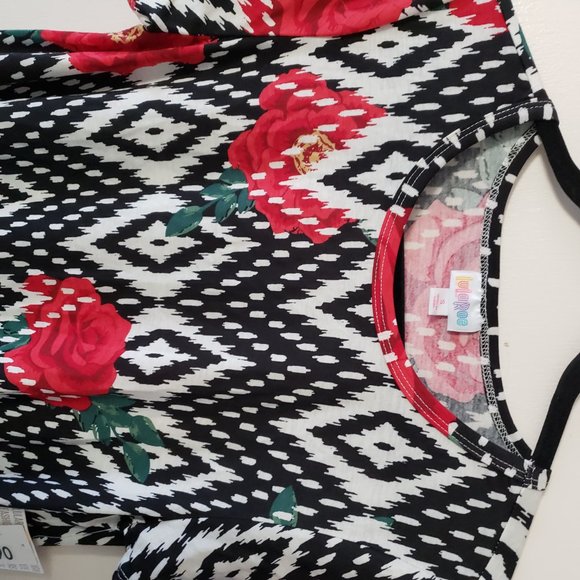 Lularoe Red Rose Carly - Picture 3 of 4